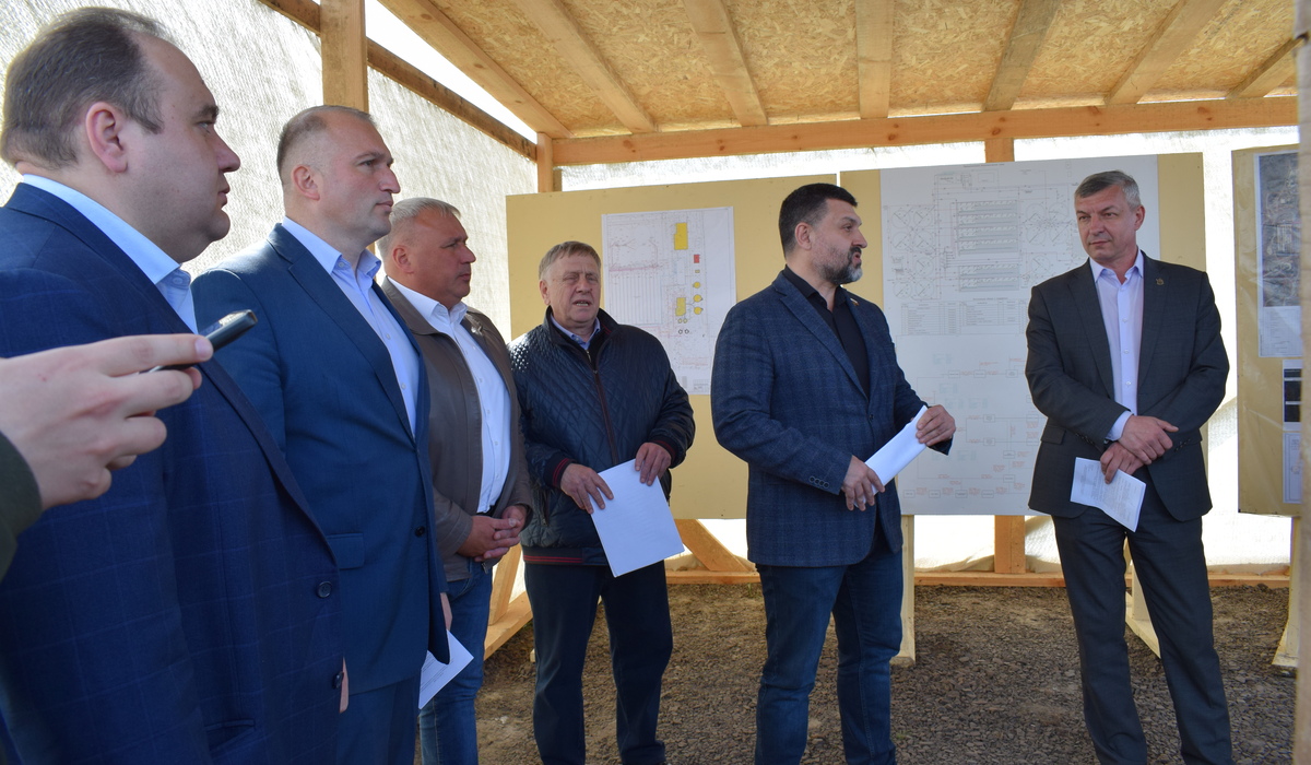 Курские депутаты проинспектировали ход реконструкции очистных сооружений