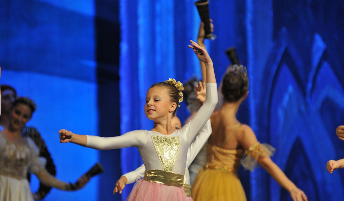 Курян приглашают на детский балетный спектакль «Щелкунчик и Мышиный король»