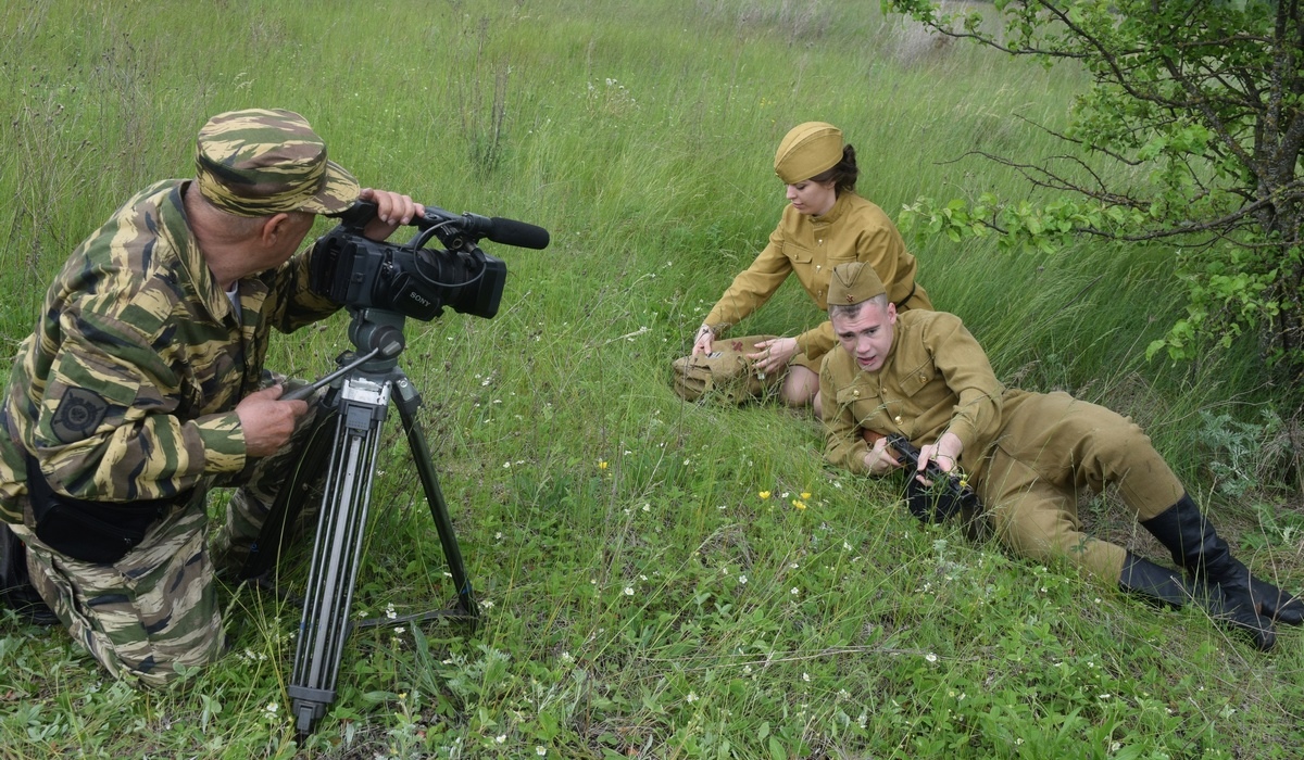 В Курской области на Тепловских высотах снимают фильм о войне