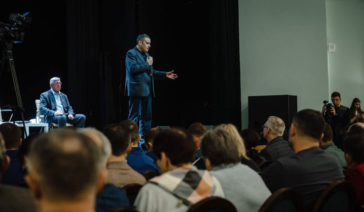 Александр Хинштейн подвел итог встречи с жителями курского приграничья