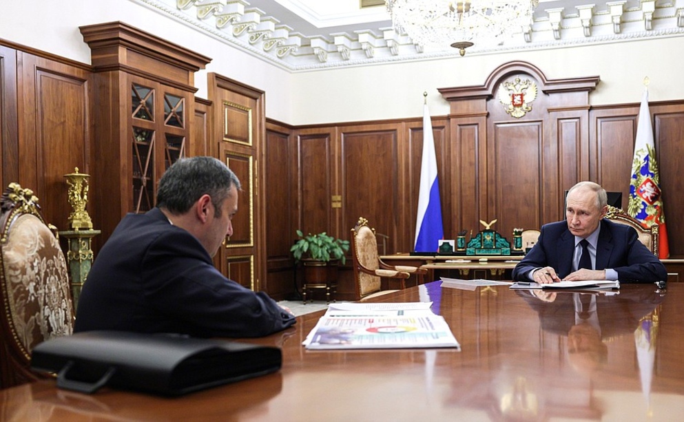 Подробности встречи Владимира Путина и Александра Хинштейна