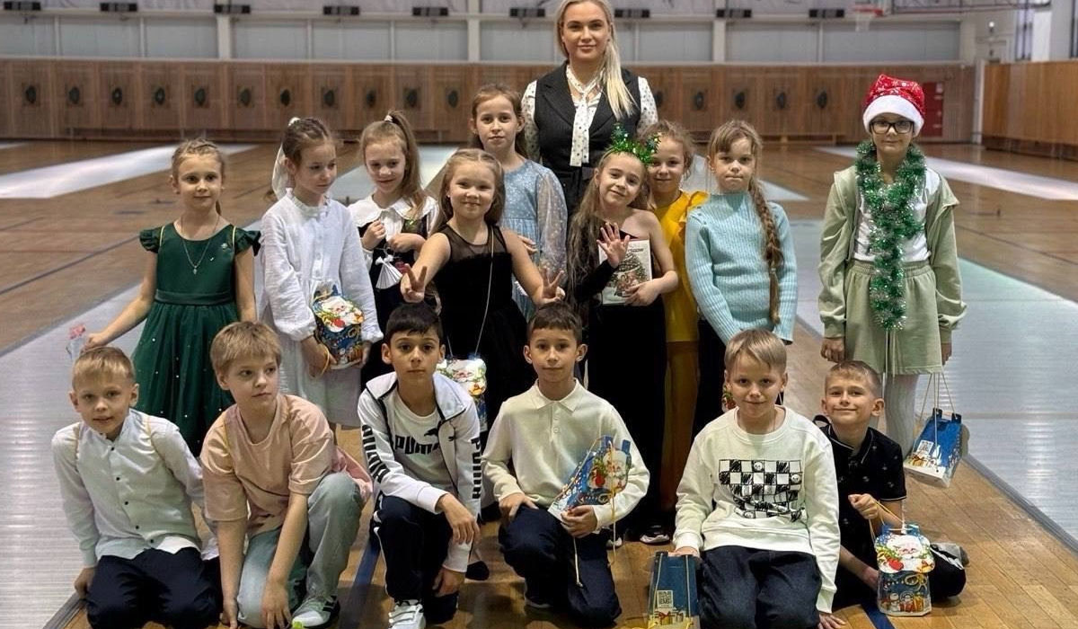 В Курске прошел новогодний праздник для суджанских детей