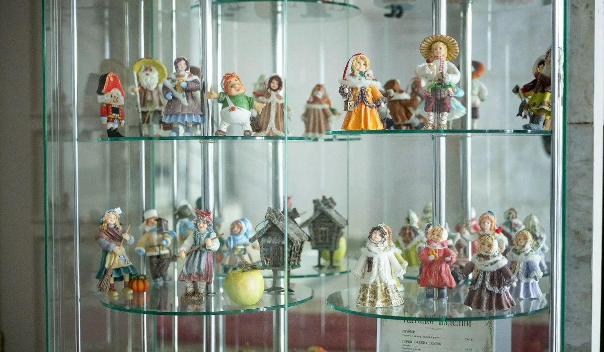 В Курске продолжается выставка ватных игрушек