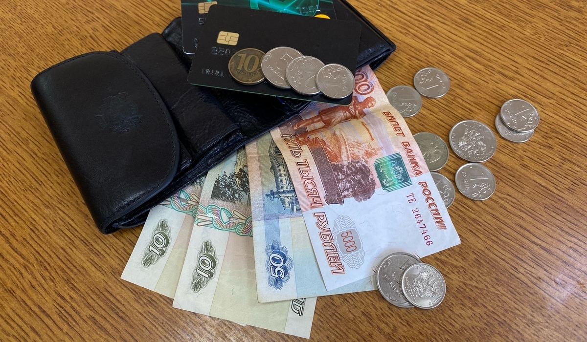 В Курской области девушка похитила у подруги сбережения на предстоящую свадьбу