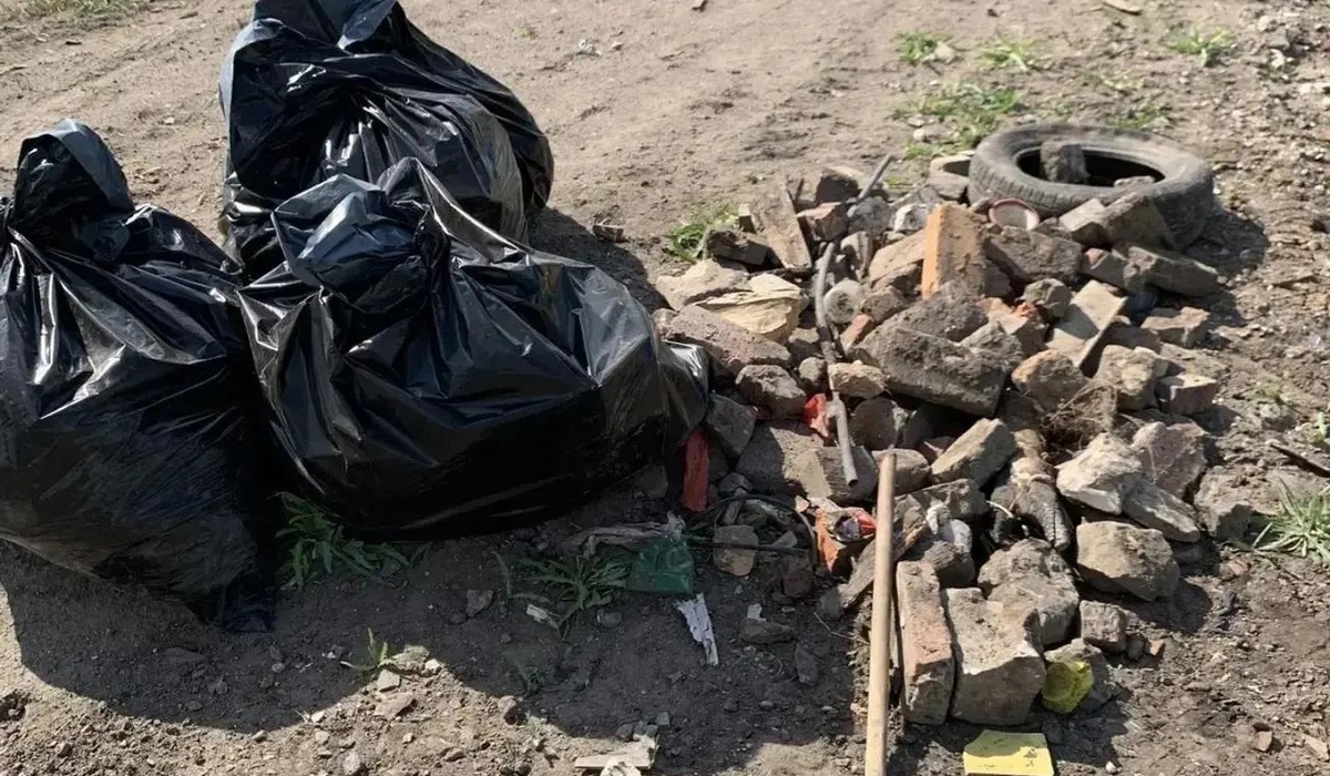 В Курске в районе ТЭЦ-1 ликвидируют несанкционированную свалку