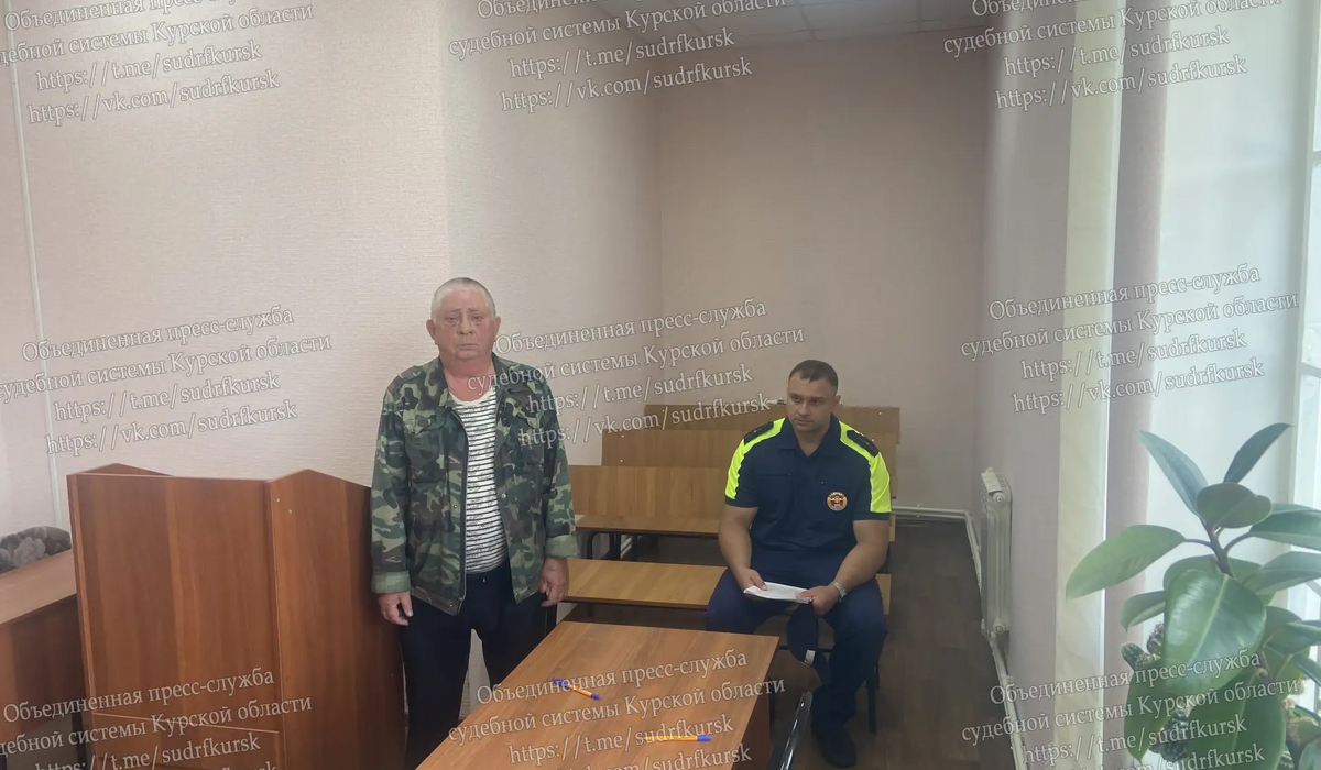Курский пенсионер получил 10 суток за поездку за хлебом на мопеде
