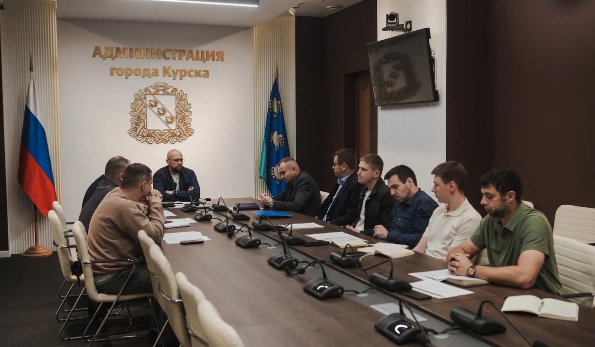 В мэрии Курска обсудили сроки и качество благоустройства после трамвайных работ