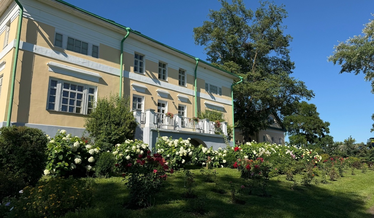 Под Курском продлили вечерний доступ в Усадьбу Фета