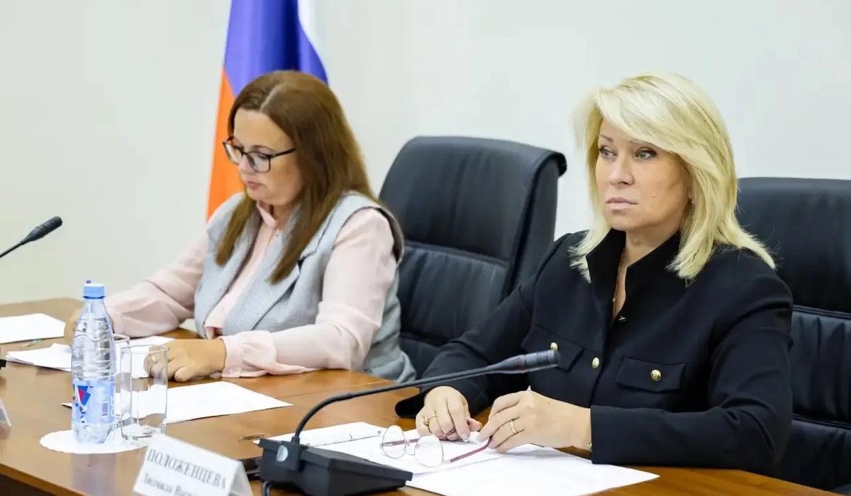 В Курске работодателей призвали повысить зарплаты сотрудникам до среднего уровня