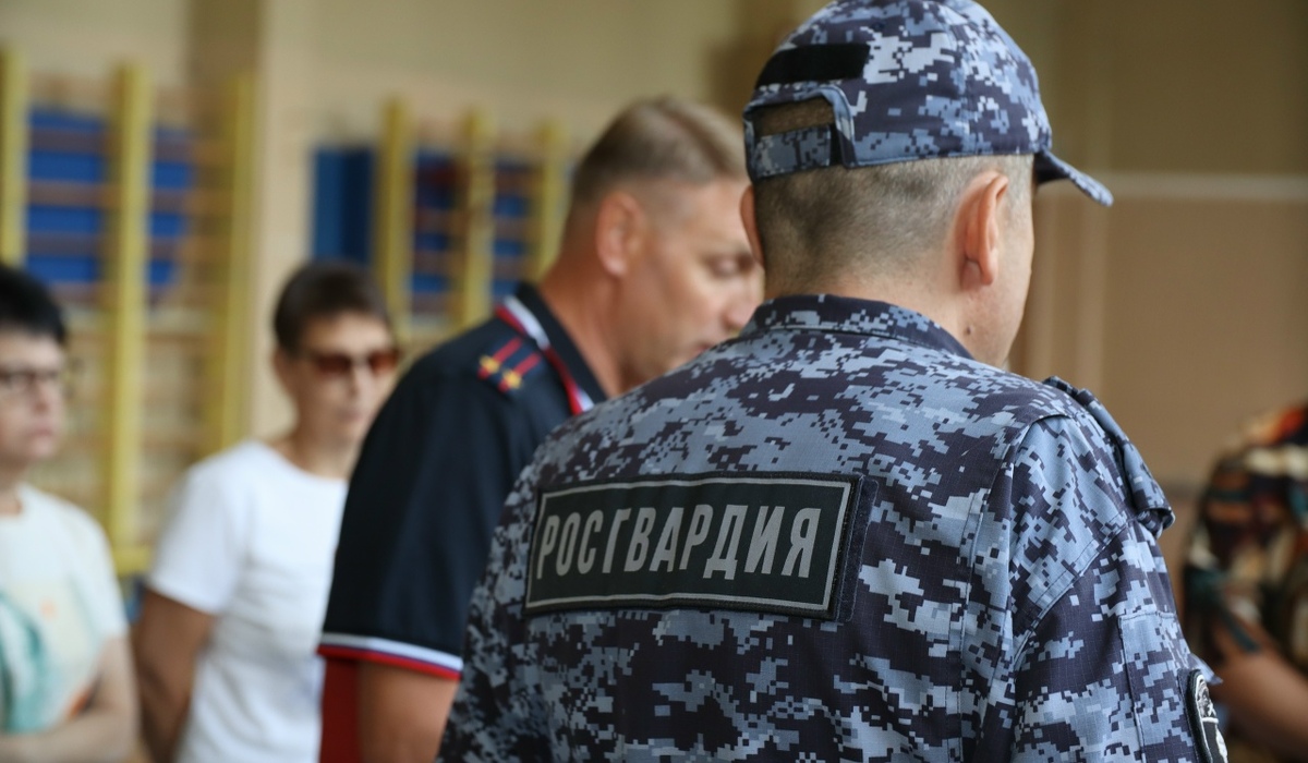 На избирательных участках Курска прошли тренировки по безопасности