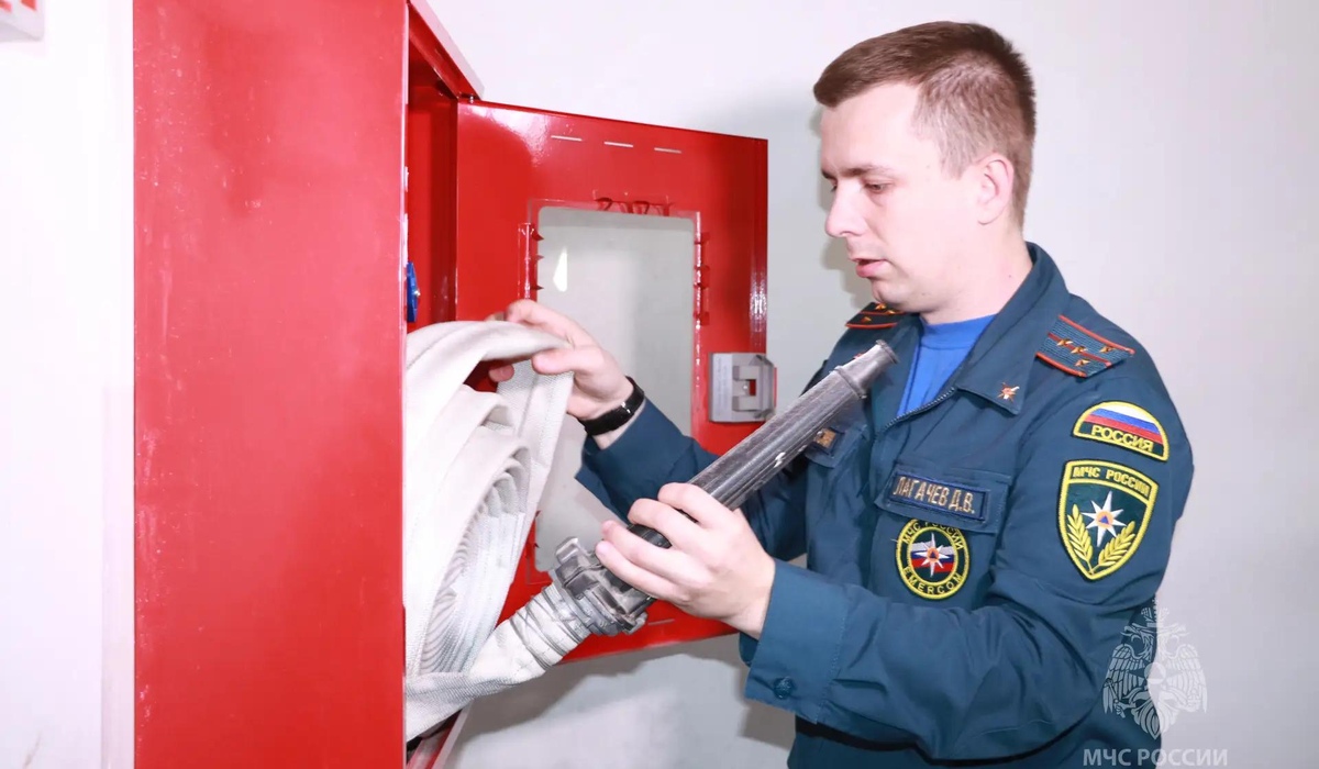 В Курской области определили лучшего инспектора по пожарному надзору