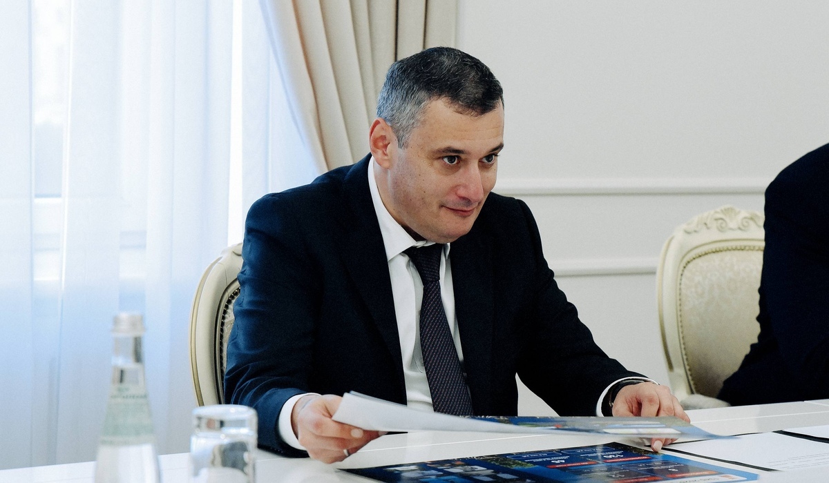 Александр Хинштейн: «конвертные» зарплаты обворовывают бюджет и работников