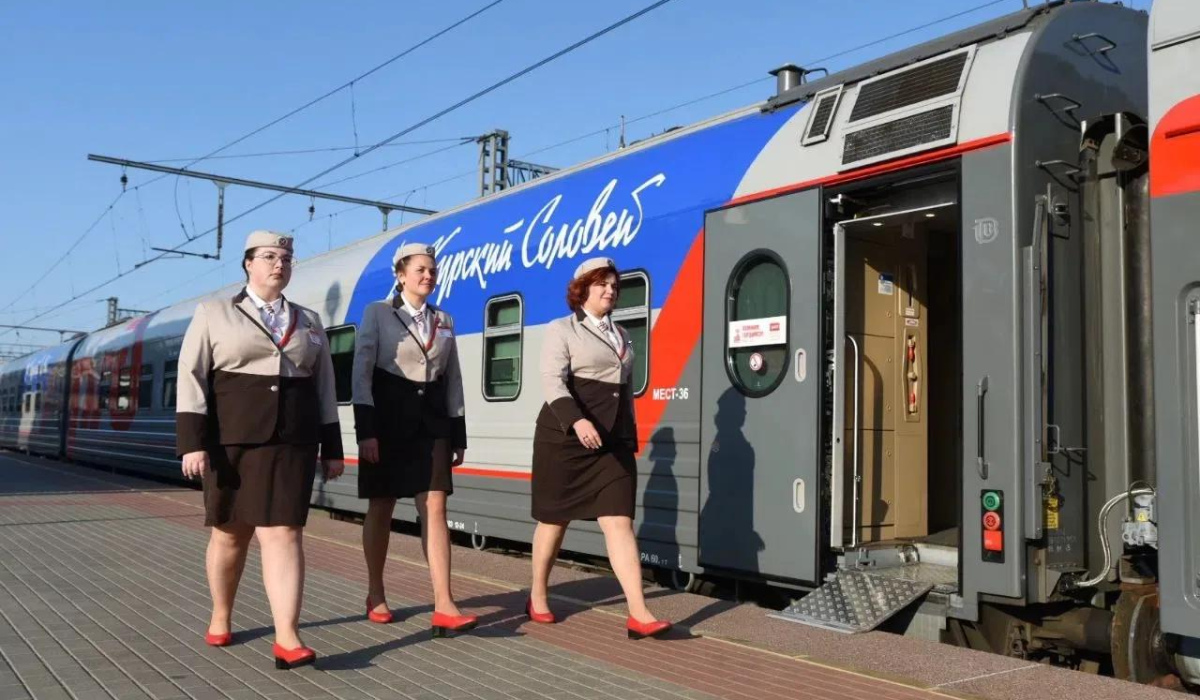 Ровно 1 год назад начал курсировать обновлëнный поезд «Курский соловей»
