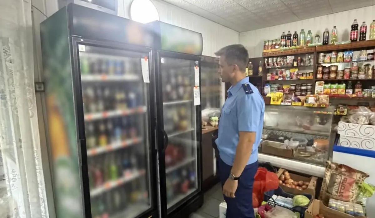 В Касторенском районе пресекут продажу алкоголя рядом с учебным заведением