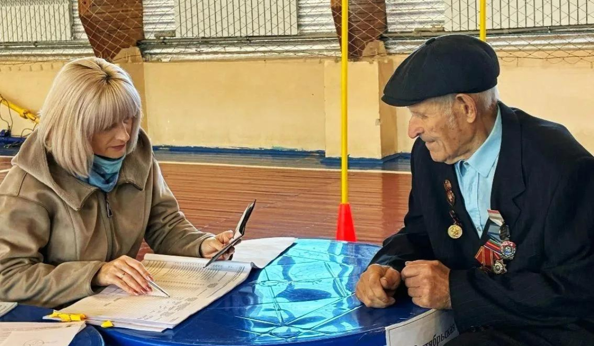В Курской области проголосовал кавалер ордена Трудового Красного Знамени Дрёмов