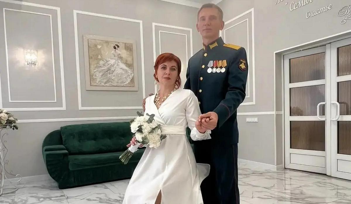 Герой СВО сыграл свадьбу в день 994-летия Курска