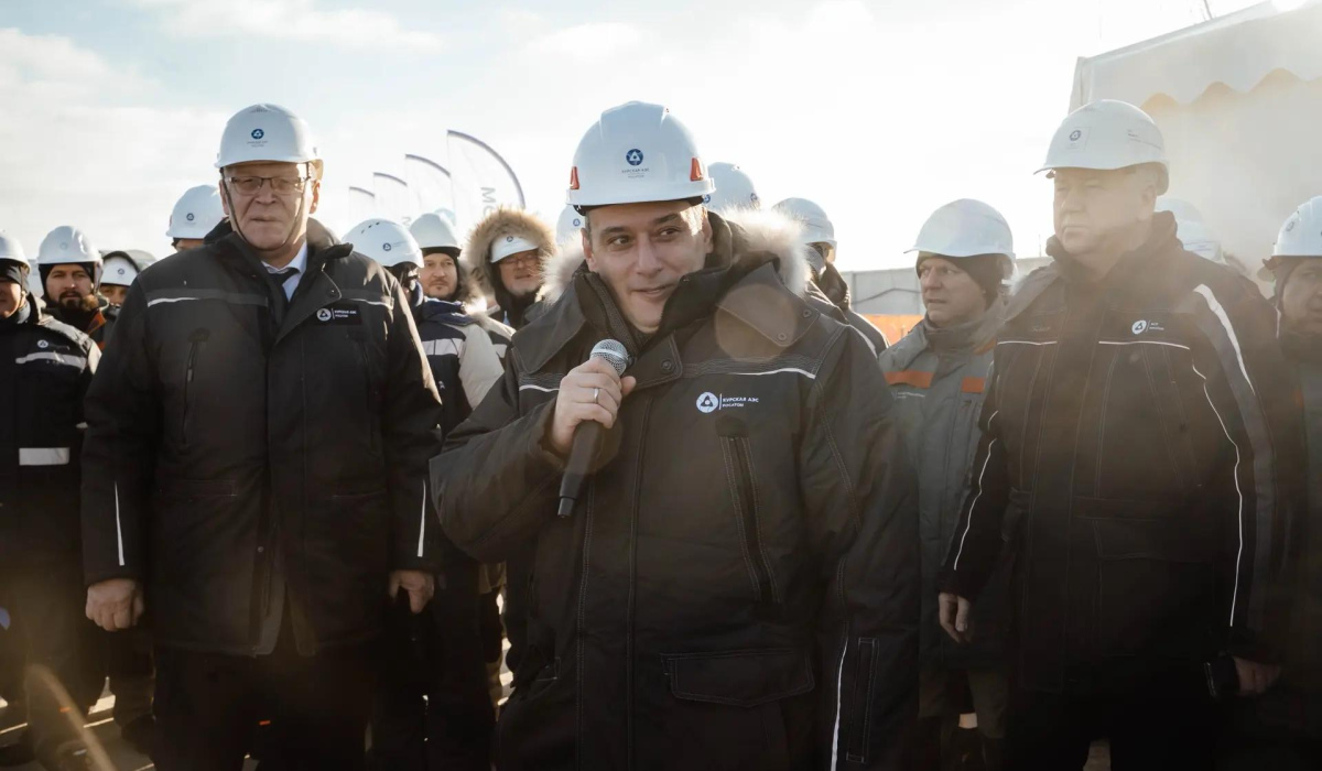 Хинштейн поздравил атомщиков и назвал подвигом строительство новой станции