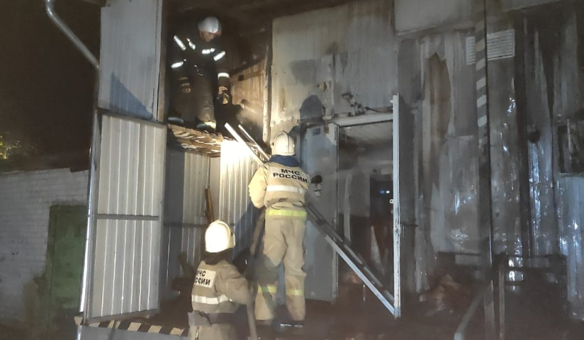 В Курске мужчину будут судить за поджог магазина