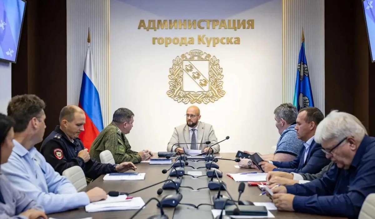 В Курске провели совещание по вопросам службы по контракту