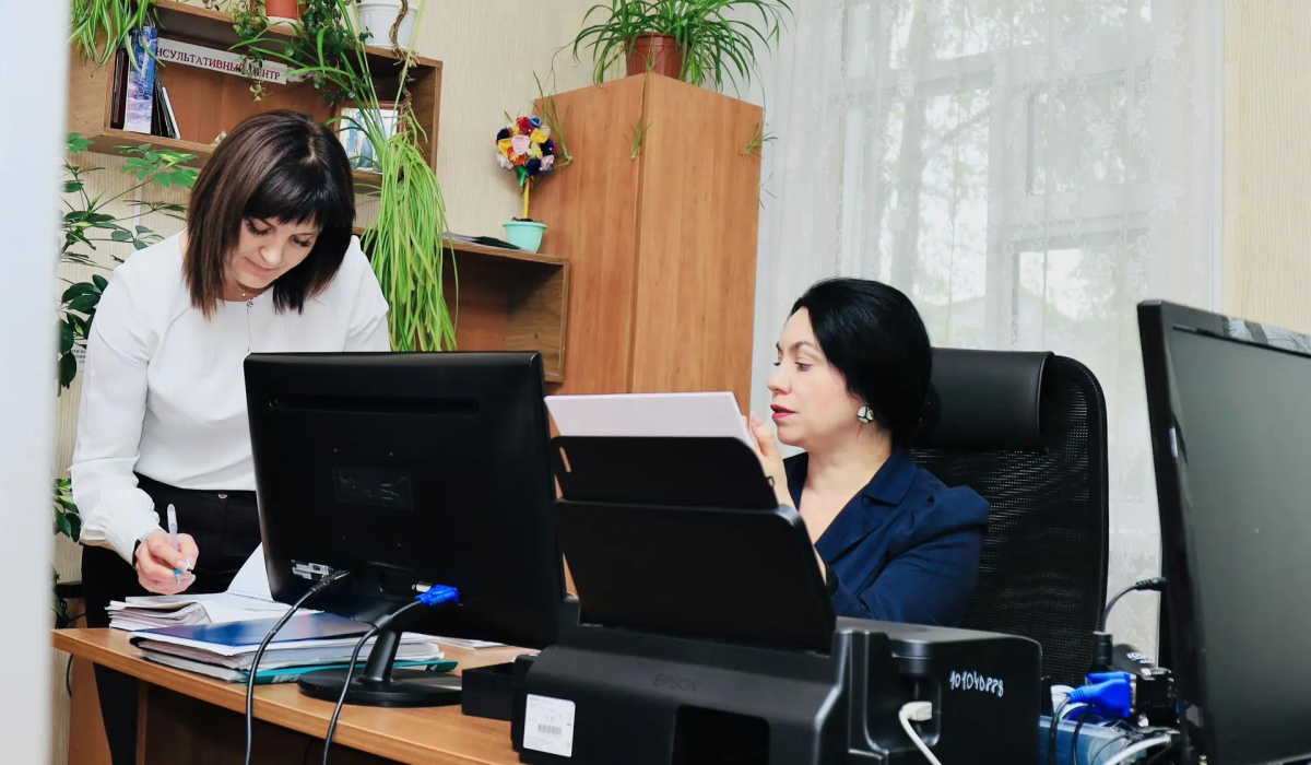 Глава комитета ЗАГС Курской области проверила работу в Солнцевском районе
