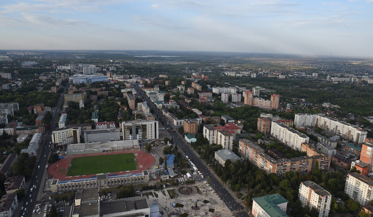 В Курске коммунальщики пытаются устранить 83 разрытия